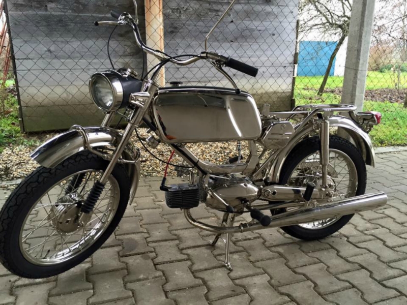 JAWA-23-Mustang